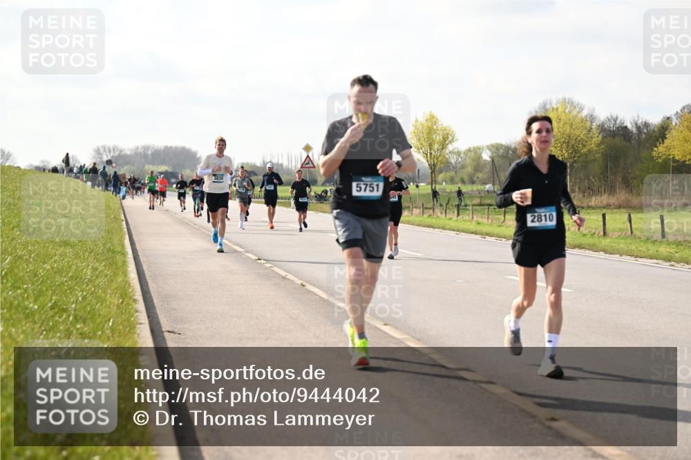 12.04.2026 - 45. Internationalen Wilhelmsburger Insellauf Dr. Thomas Lammeyer http://msf.ph/oto/9444042 12.04.2026 10:17:42 Laufen 3830, 4531, 5751, 2810 meine-sportfotos.de