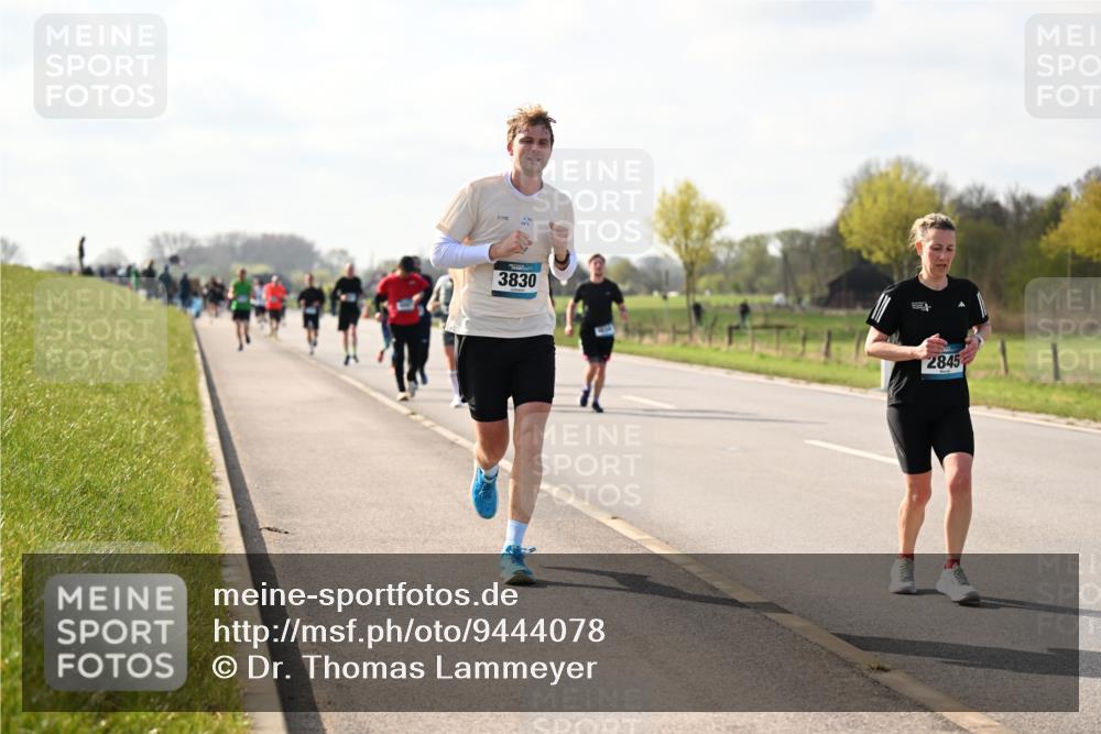 12.04.2026 - 45. Internationalen Wilhelmsburger Insellauf Dr. Thomas Lammeyer http://msf.ph/oto/9444078 12.04.2026 10:17:48 Laufen 3830, 2845 meine-sportfotos.de