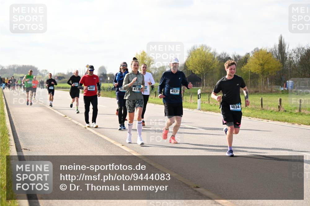 12.04.2026 - 45. Internationalen Wilhelmsburger Insellauf Dr. Thomas Lammeyer http://msf.ph/oto/9444083 12.04.2026 10:17:53 Laufen 4687, 4139, 39, 4531, 4834 meine-sportfotos.de
