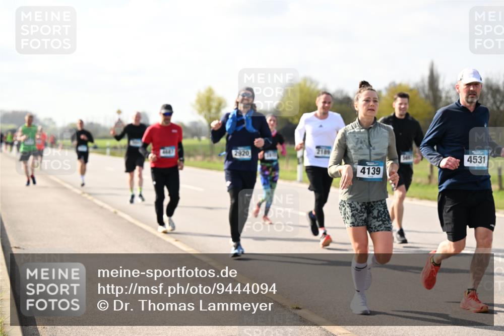 12.04.2026 - 45. Internationalen Wilhelmsburger Insellauf Dr. Thomas Lammeyer http://msf.ph/oto/9444094 12.04.2026 10:17:55 Laufen 2920, 4139, 4531 meine-sportfotos.de