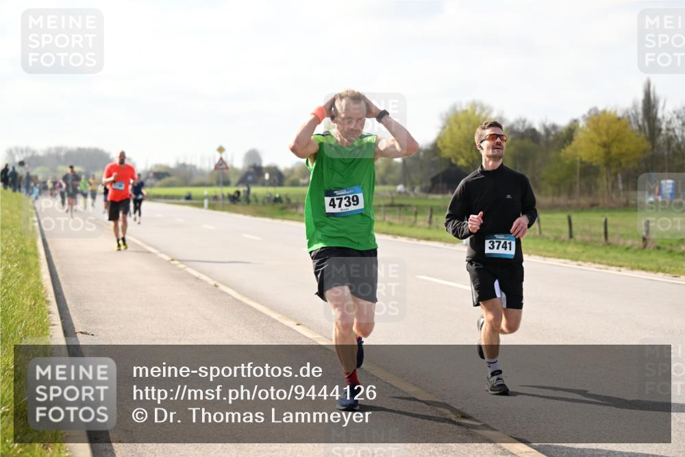12.04.2026 - 45. Internationalen Wilhelmsburger Insellauf Dr. Thomas Lammeyer http://msf.ph/oto/9444126 12.04.2026 10:18:00 Laufen 4739, 3741 meine-sportfotos.de