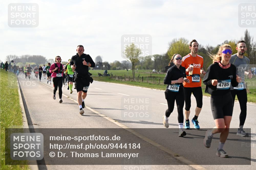 12.04.2026 - 45. Internationalen Wilhelmsburger Insellauf Dr. Thomas Lammeyer http://msf.ph/oto/9444184 12.04.2026 10:18:16 Laufen 3772, 33, 3416, 5009, 200, 4785, 815 meine-sportfotos.de