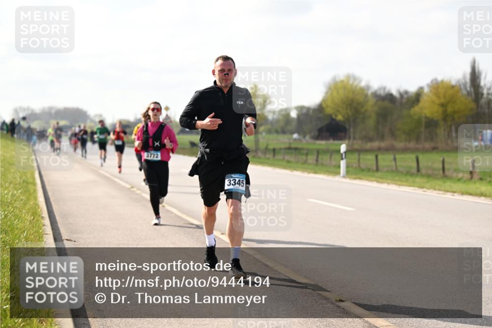 12.04.2026 - 45. Internationalen Wilhelmsburger Insellauf Dr. Thomas Lammeyer http://msf.ph/oto/9444194 12.04.2026 10:18:18 Laufen 3772, 3345 meine-sportfotos.de