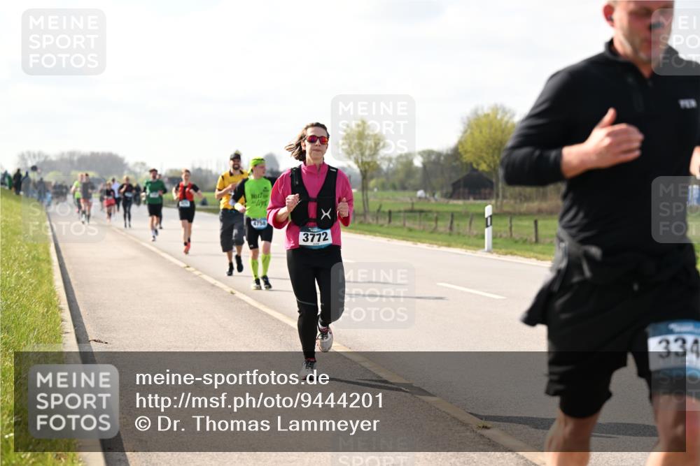 12.04.2026 - 45. Internationalen Wilhelmsburger Insellauf Dr. Thomas Lammeyer http://msf.ph/oto/9444201 12.04.2026 10:18:19 Laufen 4758, 3772, 334 meine-sportfotos.de