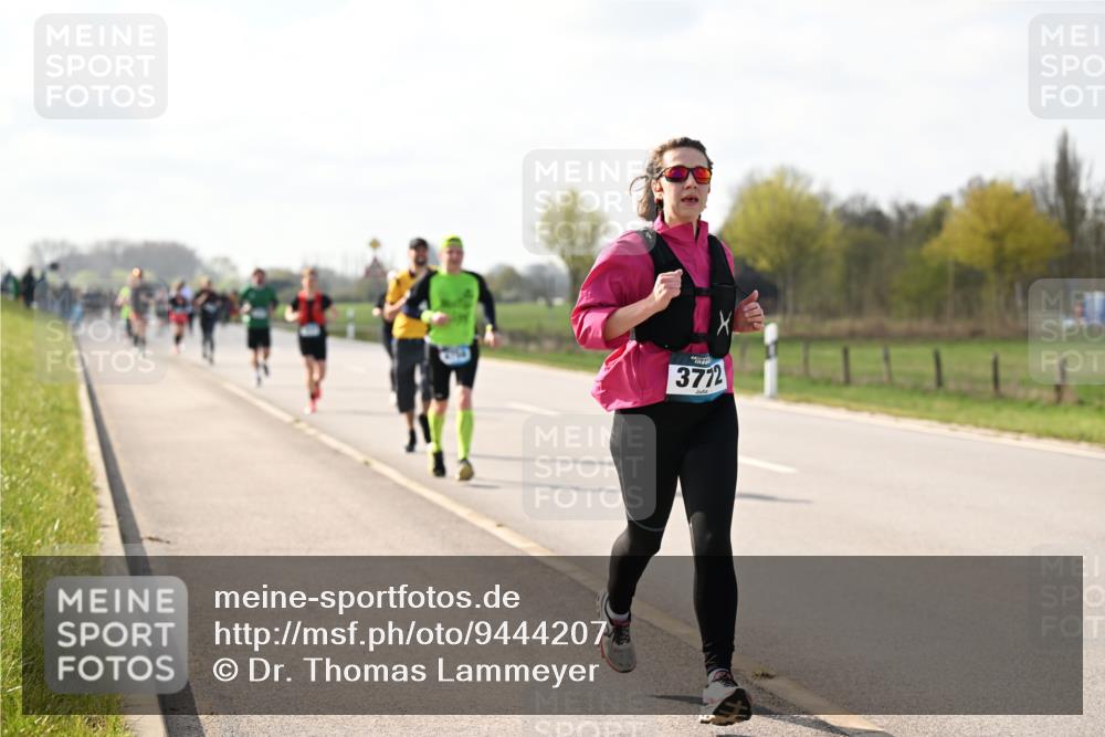 12.04.2026 - 45. Internationalen Wilhelmsburger Insellauf Dr. Thomas Lammeyer http://msf.ph/oto/9444207 12.04.2026 10:18:20 Laufen 3772 meine-sportfotos.de