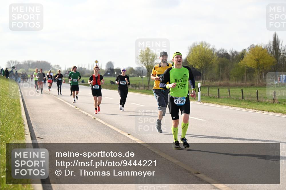 12.04.2026 - 45. Internationalen Wilhelmsburger Insellauf Dr. Thomas Lammeyer http://msf.ph/oto/9444221 12.04.2026 10:18:22 Laufen 4541, 2075, 4762, 4758 meine-sportfotos.de