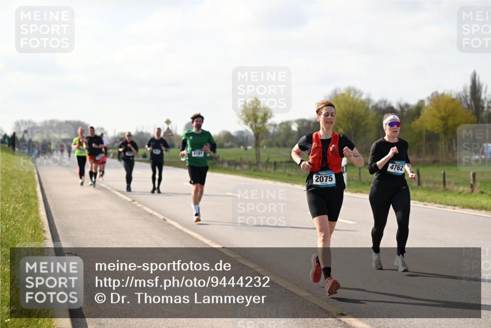 12.04.2026 - 45. Internationalen Wilhelmsburger Insellauf Dr. Thomas Lammeyer http://msf.ph/oto/9444232 12.04.2026 10:18:26 Laufen 2075, 4762 meine-sportfotos.de