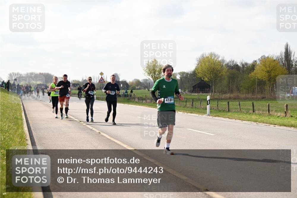 12.04.2026 - 45. Internationalen Wilhelmsburger Insellauf Dr. Thomas Lammeyer http://msf.ph/oto/9444243 12.04.2026 10:18:28 Laufen 3256, 3860, 4631, 4181 meine-sportfotos.de
