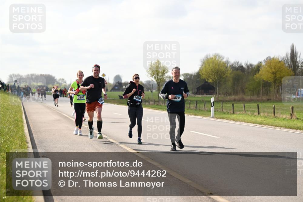12.04.2026 - 45. Internationalen Wilhelmsburger Insellauf Dr. Thomas Lammeyer http://msf.ph/oto/9444262 12.04.2026 10:18:31 Laufen 3256, 562, 3860, 4631 meine-sportfotos.de
