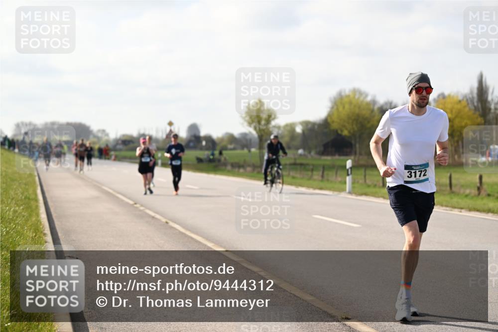 12.04.2026 - 45. Internationalen Wilhelmsburger Insellauf Dr. Thomas Lammeyer http://msf.ph/oto/9444312 12.04.2026 10:18:39 Laufen 3172 meine-sportfotos.de