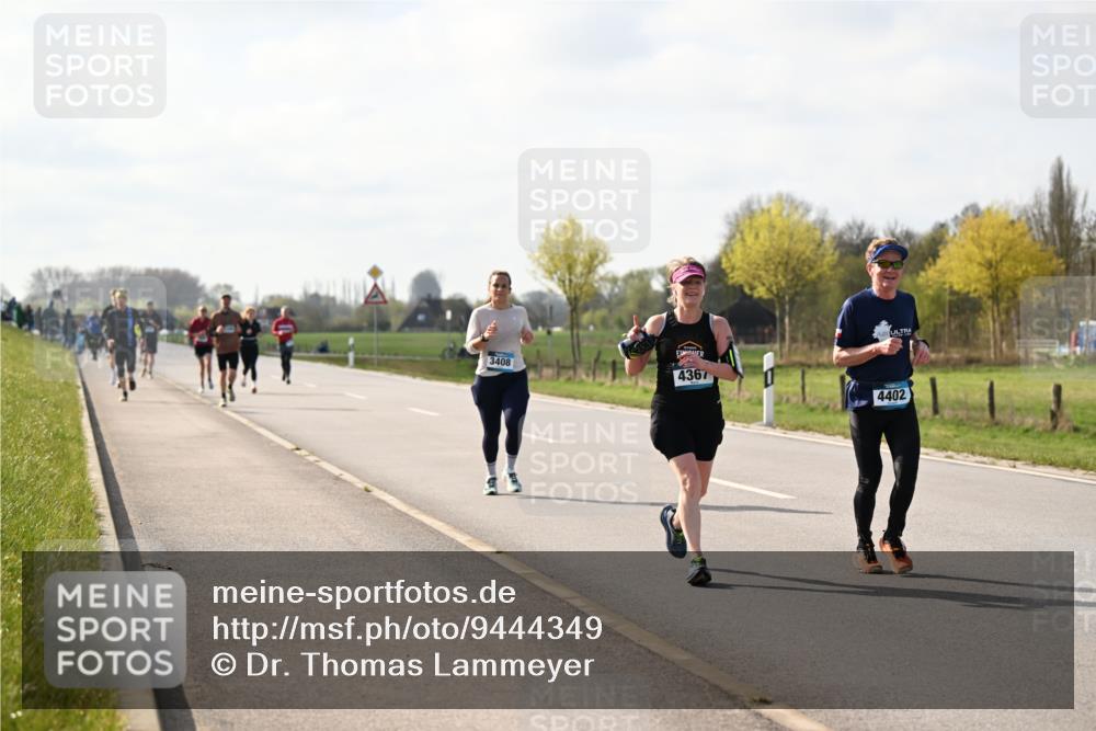 12.04.2026 - 45. Internationalen Wilhelmsburger Insellauf Dr. Thomas Lammeyer http://msf.ph/oto/9444349 12.04.2026 10:18:45 Laufen 3408, 4367, 4402 meine-sportfotos.de