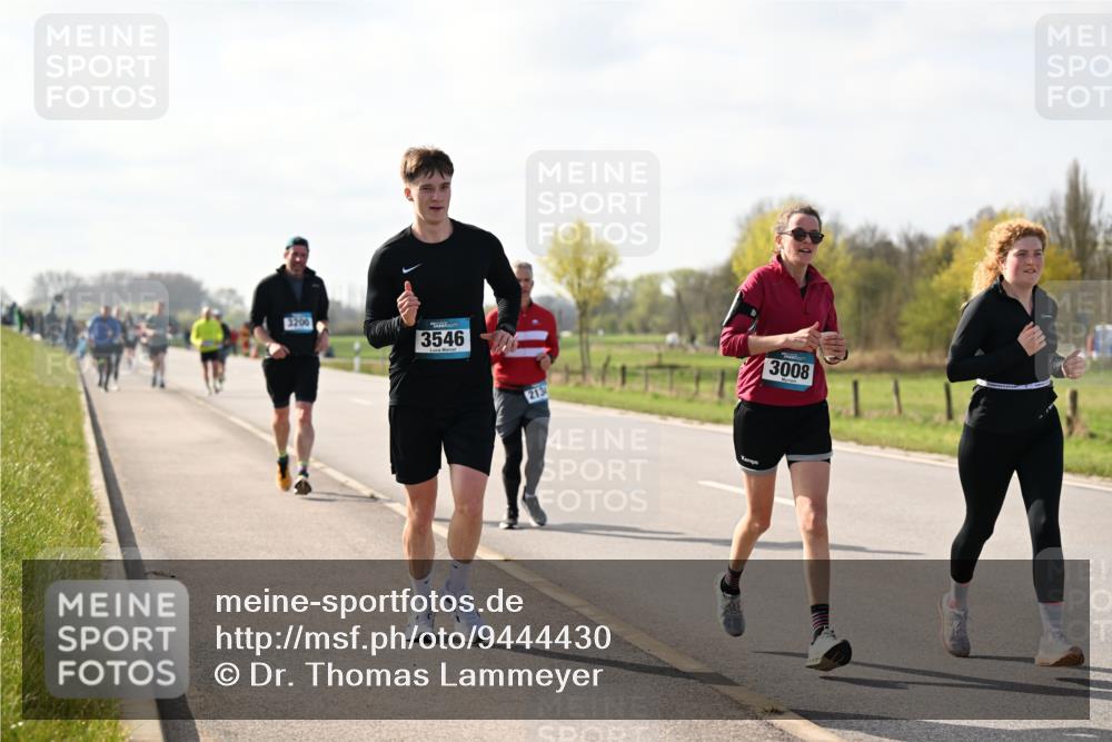 12.04.2026 - 45. Internationalen Wilhelmsburger Insellauf Dr. Thomas Lammeyer http://msf.ph/oto/9444430 12.04.2026 10:18:58 Laufen 3200, 3546, 2134, 3008 meine-sportfotos.de