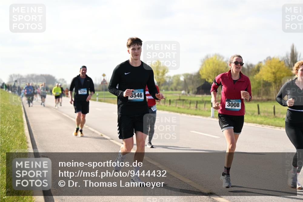 12.04.2026 - 45. Internationalen Wilhelmsburger Insellauf Dr. Thomas Lammeyer http://msf.ph/oto/9444432 12.04.2026 10:18:58 Laufen 3200, 3546, 213, 3008 meine-sportfotos.de