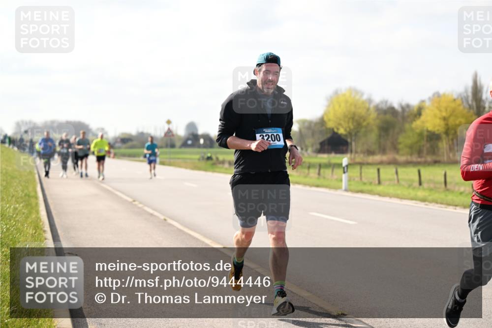12.04.2026 - 45. Internationalen Wilhelmsburger Insellauf Dr. Thomas Lammeyer http://msf.ph/oto/9444446 12.04.2026 10:19:01 Laufen 3200 meine-sportfotos.de