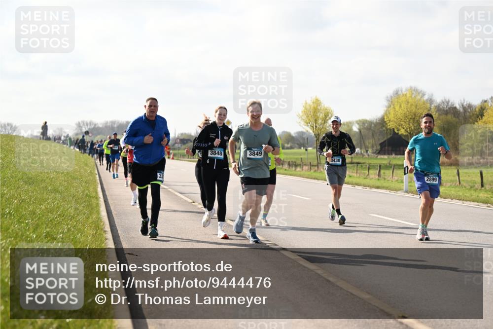 12.04.2026 - 45. Internationalen Wilhelmsburger Insellauf Dr. Thomas Lammeyer http://msf.ph/oto/9444476 12.04.2026 10:19:10 Laufen 33, 6, 3848, 3849, 3430, 2899 meine-sportfotos.de