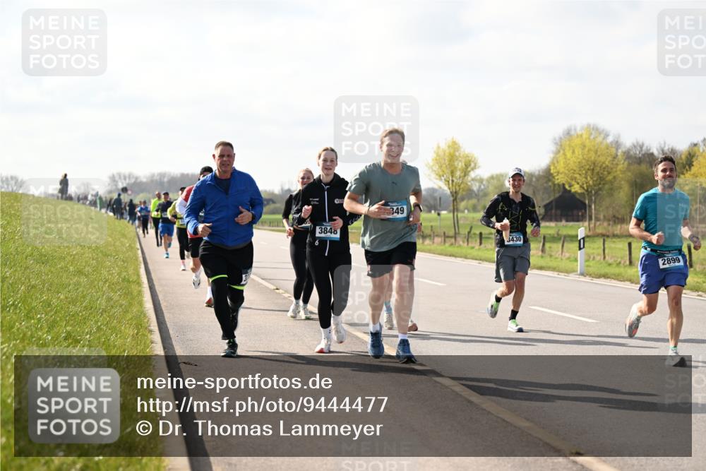 12.04.2026 - 45. Internationalen Wilhelmsburger Insellauf Dr. Thomas Lammeyer http://msf.ph/oto/9444477 12.04.2026 10:19:11 Laufen 6, 3848, 349, 3430, 2899 meine-sportfotos.de