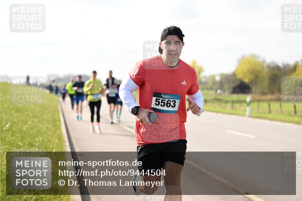 12.04.2026 - 45. Internationalen Wilhelmsburger Insellauf Dr. Thomas Lammeyer http://msf.ph/oto/9444504 12.04.2026 10:19:15 Laufen 4, 5563 meine-sportfotos.de