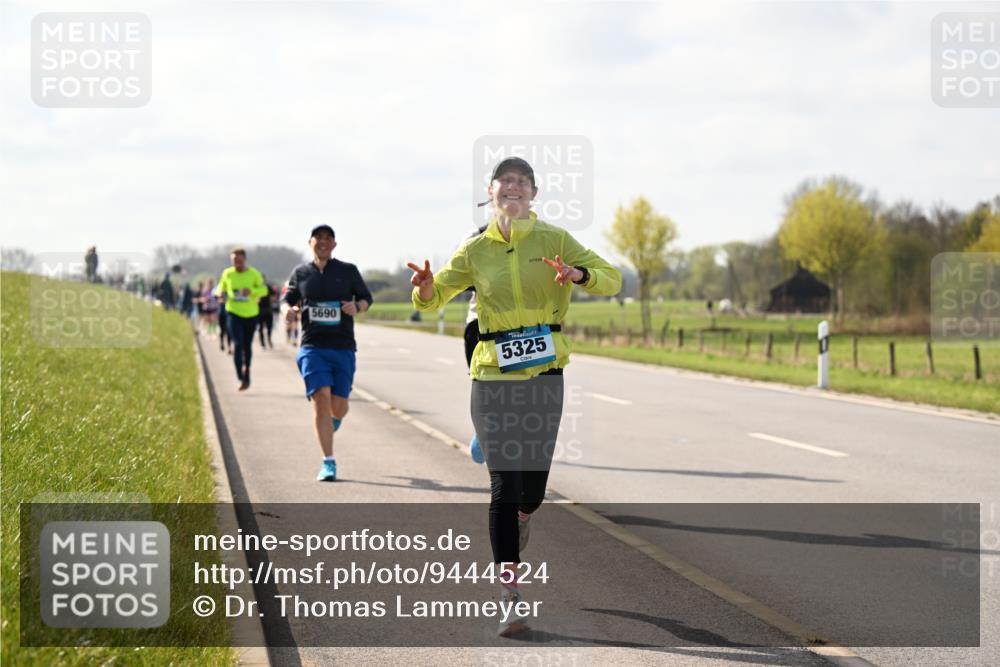 12.04.2026 - 45. Internationalen Wilhelmsburger Insellauf Dr. Thomas Lammeyer http://msf.ph/oto/9444524 12.04.2026 10:19:19 Laufen 5690, 5325 meine-sportfotos.de