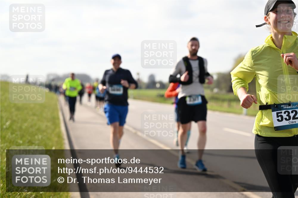 12.04.2026 - 45. Internationalen Wilhelmsburger Insellauf Dr. Thomas Lammeyer http://msf.ph/oto/9444532 12.04.2026 10:19:20 Laufen 45, 532 meine-sportfotos.de