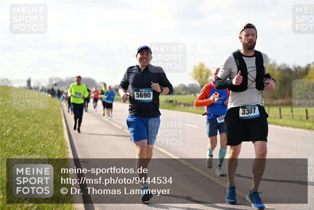 12.04.2026 - 45. Internationalen Wilhelmsburger Insellauf Dr. Thomas Lammeyer http://msf.ph/oto/9444534 12.04.2026 10:19:21 Laufen 5690, 559, 3307 meine-sportfotos.de