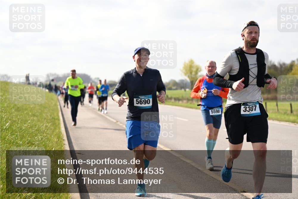 12.04.2026 - 45. Internationalen Wilhelmsburger Insellauf Dr. Thomas Lammeyer http://msf.ph/oto/9444535 12.04.2026 10:19:21 Laufen 5690, 5598, 3307 meine-sportfotos.de