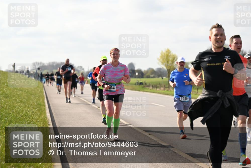12.04.2026 - 45. Internationalen Wilhelmsburger Insellauf Dr. Thomas Lammeyer http://msf.ph/oto/9444603 12.04.2026 10:19:35 Laufen 30, 94, 3450 meine-sportfotos.de