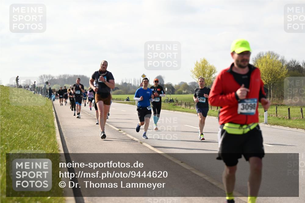 12.04.2026 - 45. Internationalen Wilhelmsburger Insellauf Dr. Thomas Lammeyer http://msf.ph/oto/9444620 12.04.2026 10:19:38 Laufen 2438, 425, 5775, 4700, 3098 meine-sportfotos.de