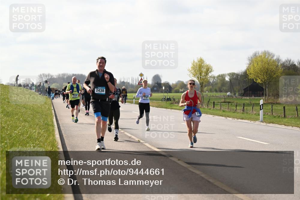 12.04.2026 - 45. Internationalen Wilhelmsburger Insellauf Dr. Thomas Lammeyer http://msf.ph/oto/9444661 12.04.2026 10:19:45 Laufen 3325, 2438, 2301 meine-sportfotos.de