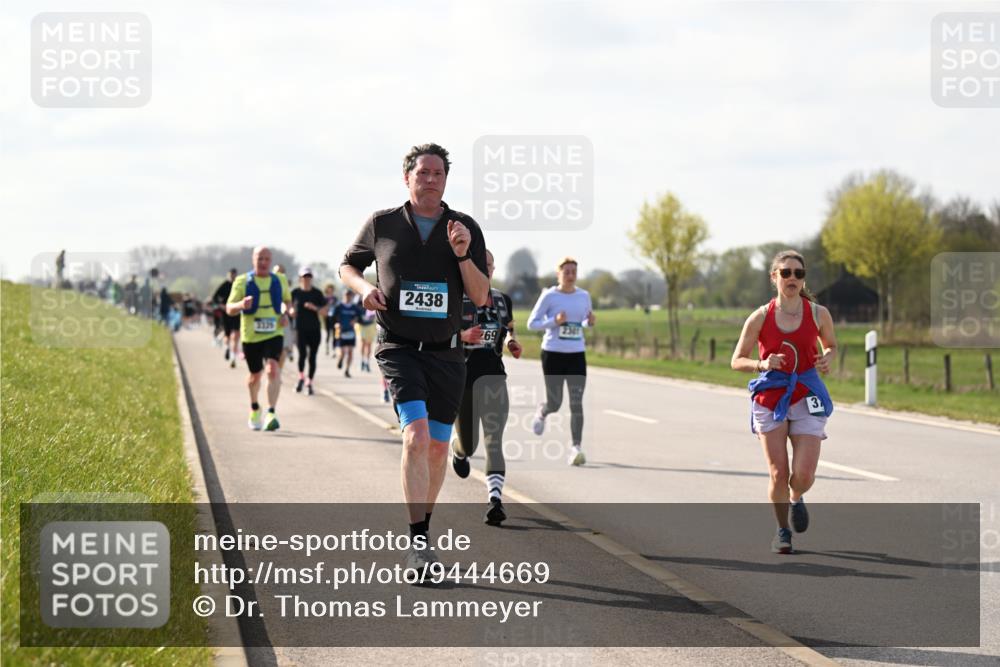 12.04.2026 - 45. Internationalen Wilhelmsburger Insellauf Dr. Thomas Lammeyer http://msf.ph/oto/9444669 12.04.2026 10:19:46 Laufen 3135, 2438, 269, 3 meine-sportfotos.de
