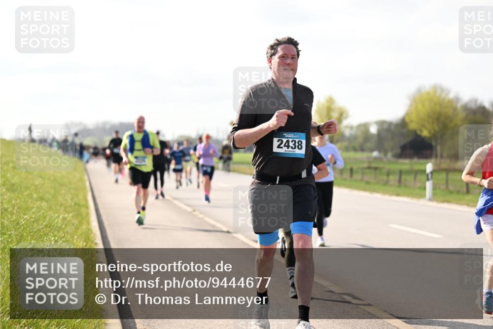 12.04.2026 - 45. Internationalen Wilhelmsburger Insellauf Dr. Thomas Lammeyer http://msf.ph/oto/9444677 12.04.2026 10:19:47 Laufen 2438 meine-sportfotos.de
