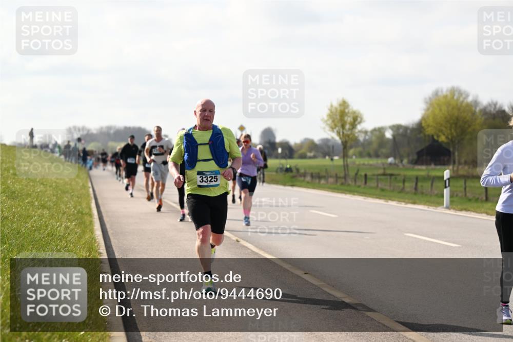 12.04.2026 - 45. Internationalen Wilhelmsburger Insellauf Dr. Thomas Lammeyer http://msf.ph/oto/9444690 12.04.2026 10:19:49 Laufen 3325 meine-sportfotos.de