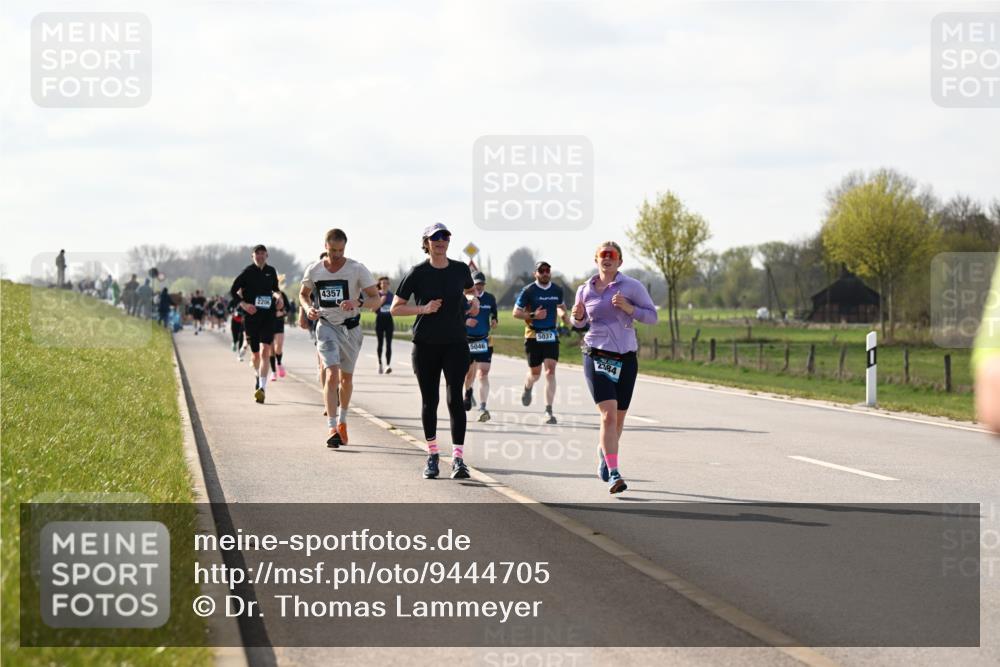 12.04.2026 - 45. Internationalen Wilhelmsburger Insellauf Dr. Thomas Lammeyer http://msf.ph/oto/9444705 12.04.2026 10:19:51 Laufen 4357, 5046, 5046, 5037, 2384 meine-sportfotos.de