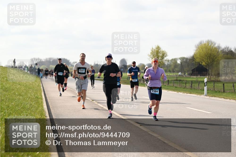 12.04.2026 - 45. Internationalen Wilhelmsburger Insellauf Dr. Thomas Lammeyer http://msf.ph/oto/9444709 12.04.2026 10:19:52 Laufen 2206, 4357, 5037, 2384 meine-sportfotos.de