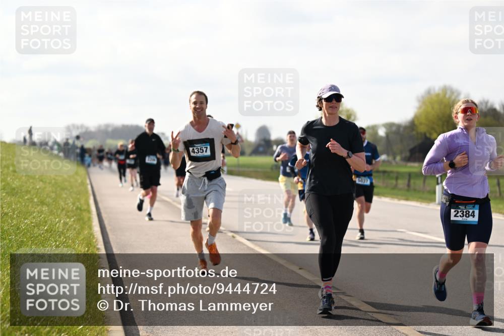 12.04.2026 - 45. Internationalen Wilhelmsburger Insellauf Dr. Thomas Lammeyer http://msf.ph/oto/9444724 12.04.2026 10:19:54 Laufen 4357, 5437, 2384 meine-sportfotos.de