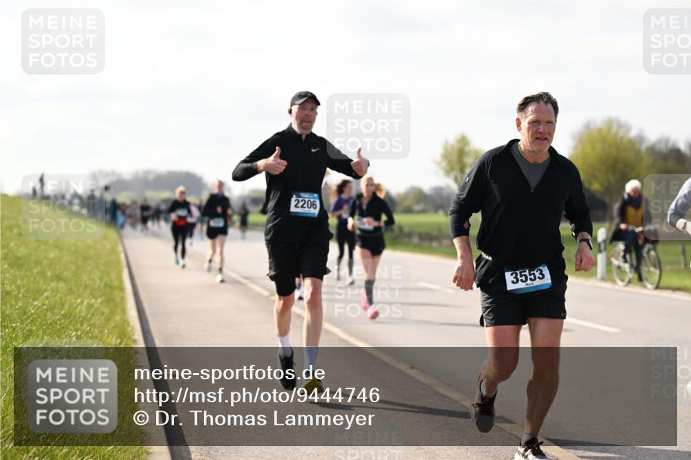 12.04.2026 - 45. Internationalen Wilhelmsburger Insellauf Dr. Thomas Lammeyer http://msf.ph/oto/9444746 12.04.2026 10:19:58 Laufen 2206, 3553 meine-sportfotos.de