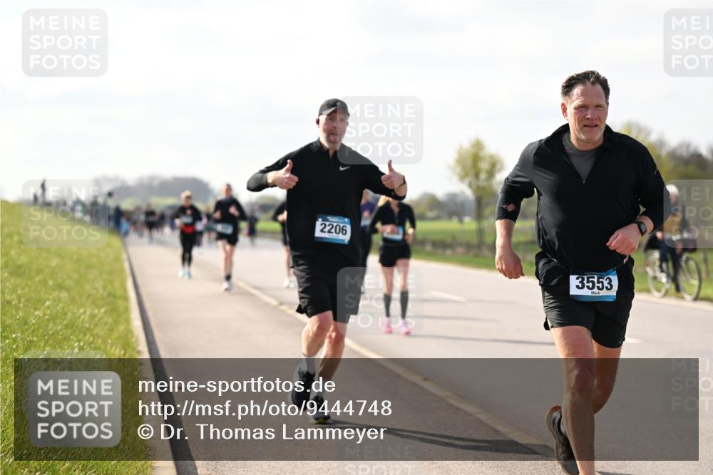 12.04.2026 - 45. Internationalen Wilhelmsburger Insellauf Dr. Thomas Lammeyer http://msf.ph/oto/9444748 12.04.2026 10:19:58 Laufen 2206, 3553 meine-sportfotos.de