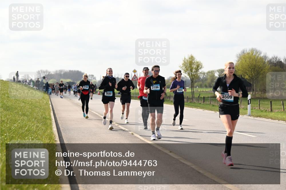 12.04.2026 - 45. Internationalen Wilhelmsburger Insellauf Dr. Thomas Lammeyer http://msf.ph/oto/9444763 12.04.2026 10:20:00 Laufen 5726, 3680, 288, 3186, 2854, 3509 meine-sportfotos.de