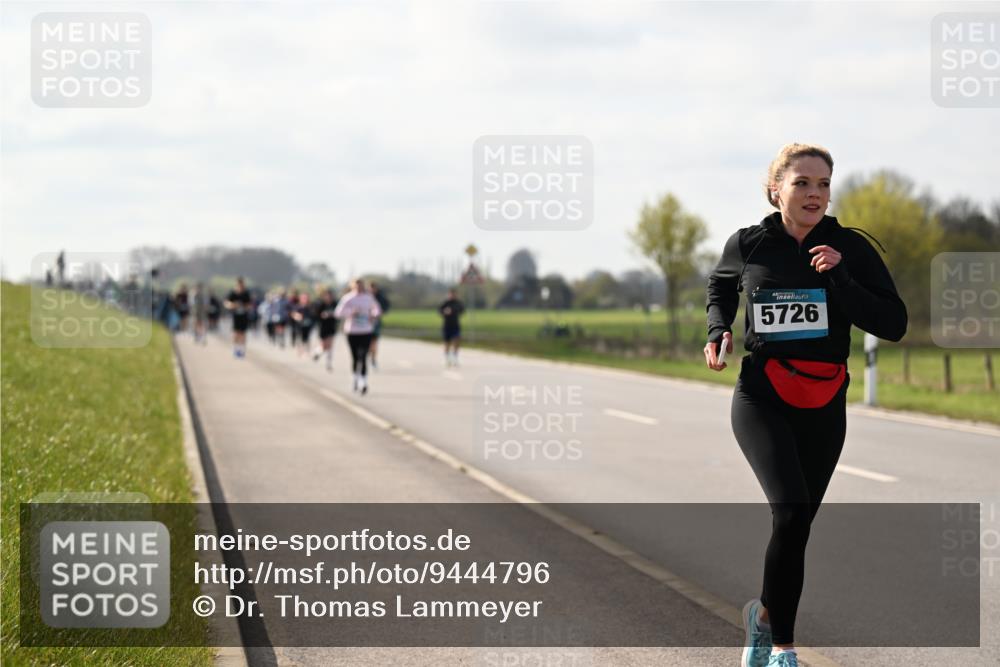 12.04.2026 - 45. Internationalen Wilhelmsburger Insellauf Dr. Thomas Lammeyer http://msf.ph/oto/9444796 12.04.2026 10:20:07 Laufen 45, 5726 meine-sportfotos.de