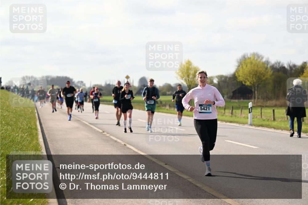 12.04.2026 - 45. Internationalen Wilhelmsburger Insellauf Dr. Thomas Lammeyer http://msf.ph/oto/9444811 12.04.2026 10:20:14 Laufen 5421 meine-sportfotos.de
