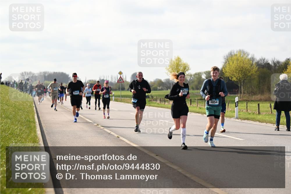 12.04.2026 - 45. Internationalen Wilhelmsburger Insellauf Dr. Thomas Lammeyer http://msf.ph/oto/9444830 12.04.2026 10:20:17 Laufen 5441, 3010, 3854 meine-sportfotos.de