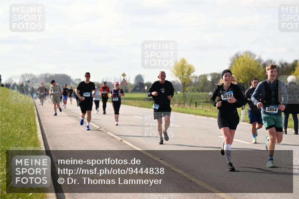 12.04.2026 - 45. Internationalen Wilhelmsburger Insellauf Dr. Thomas Lammeyer http://msf.ph/oto/9444838 12.04.2026 10:20:18 Laufen 5441, 053, 3010, 3854 meine-sportfotos.de