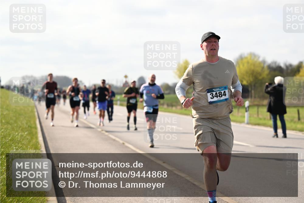 12.04.2026 - 45. Internationalen Wilhelmsburger Insellauf Dr. Thomas Lammeyer http://msf.ph/oto/9444868 12.04.2026 10:20:27 Laufen 3484 meine-sportfotos.de