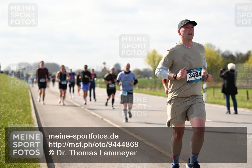 12.04.2026 - 45. Internationalen Wilhelmsburger Insellauf Dr. Thomas Lammeyer http://msf.ph/oto/9444869 12.04.2026 10:20:27 Laufen 3484 meine-sportfotos.de