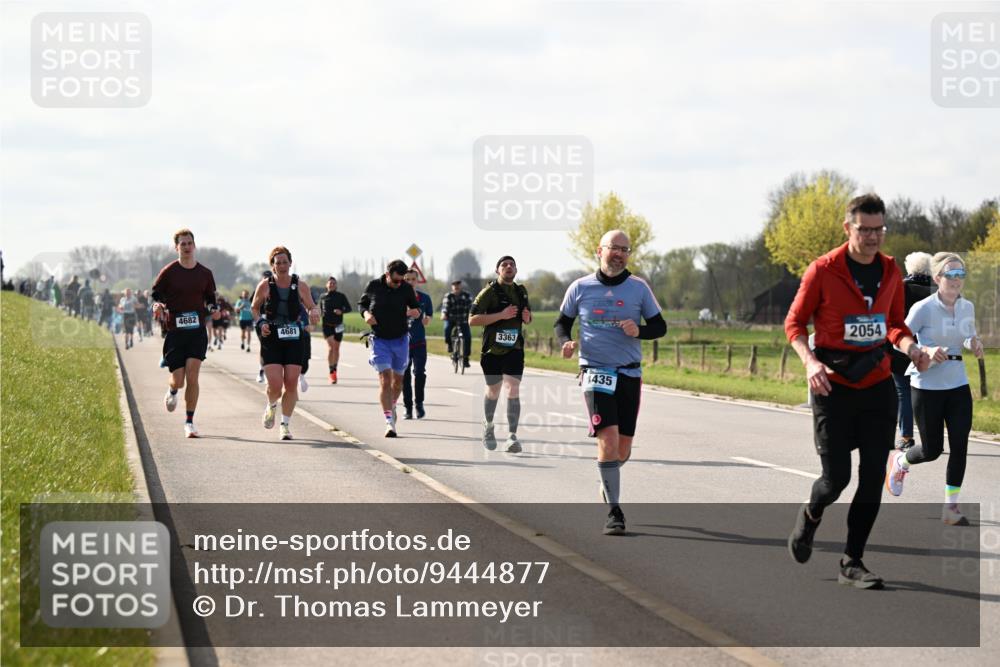 12.04.2026 - 45. Internationalen Wilhelmsburger Insellauf Dr. Thomas Lammeyer http://msf.ph/oto/9444877 12.04.2026 10:20:28 Laufen 4682, 4681, 3363, 435, 2054 meine-sportfotos.de