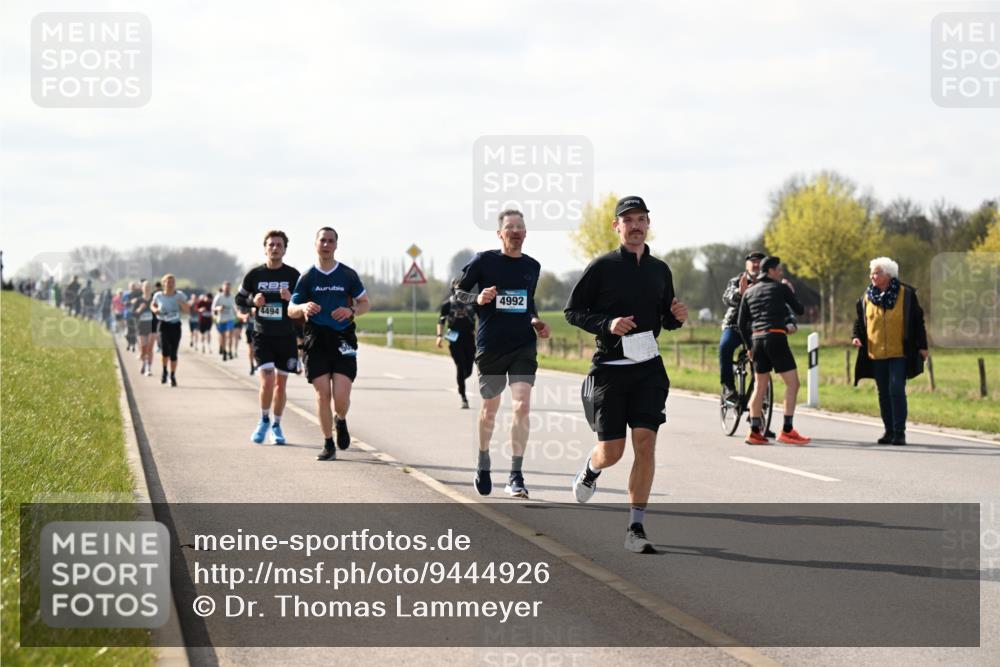 12.04.2026 - 45. Internationalen Wilhelmsburger Insellauf Dr. Thomas Lammeyer http://msf.ph/oto/9444926 12.04.2026 10:20:38 Laufen 4494, 4992 meine-sportfotos.de