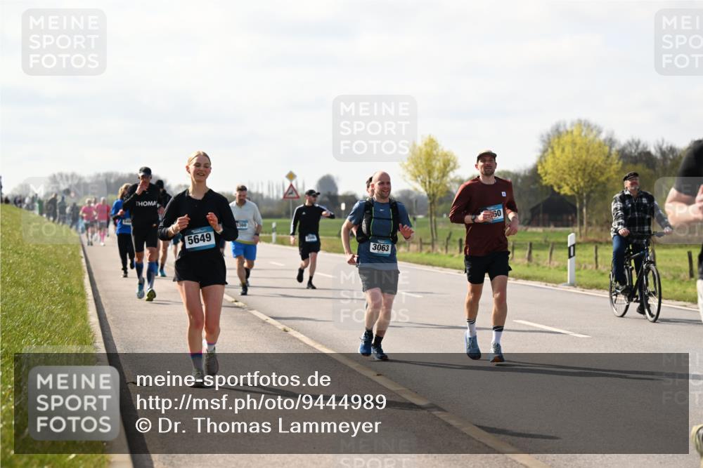 12.04.2026 - 45. Internationalen Wilhelmsburger Insellauf Dr. Thomas Lammeyer http://msf.ph/oto/9444989 12.04.2026 10:20:49 Laufen 5649, 5360, 3063, 50 meine-sportfotos.de