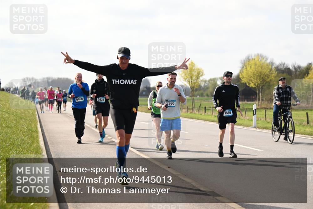 12.04.2026 - 45. Internationalen Wilhelmsburger Insellauf Dr. Thomas Lammeyer http://msf.ph/oto/9445013 12.04.2026 10:20:53 Laufen 5466, 3635, 5360, 3566 meine-sportfotos.de