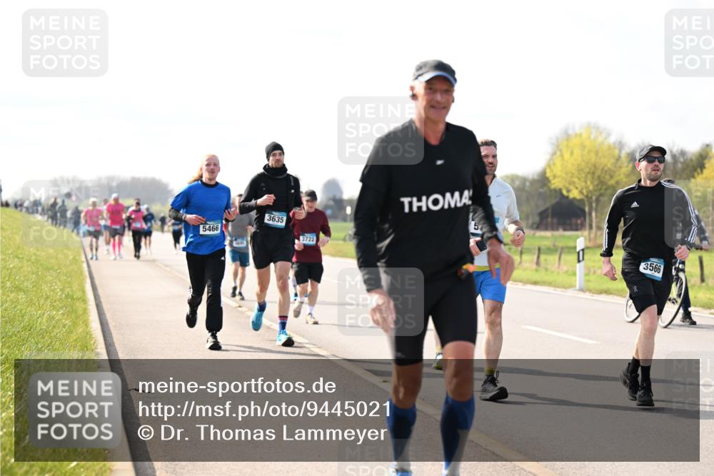 12.04.2026 - 45. Internationalen Wilhelmsburger Insellauf Dr. Thomas Lammeyer http://msf.ph/oto/9445021 12.04.2026 10:20:54 Laufen 3635, 5466, 3722, 5, 3566 meine-sportfotos.de