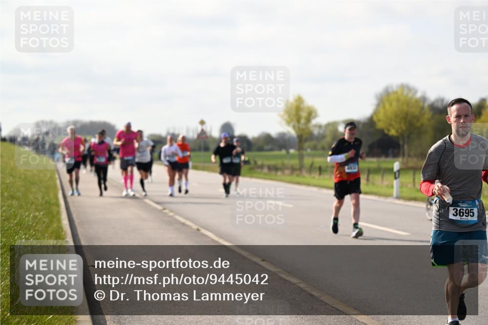 12.04.2026 - 45. Internationalen Wilhelmsburger Insellauf Dr. Thomas Lammeyer http://msf.ph/oto/9445042 12.04.2026 10:21:00 Laufen 3695 meine-sportfotos.de