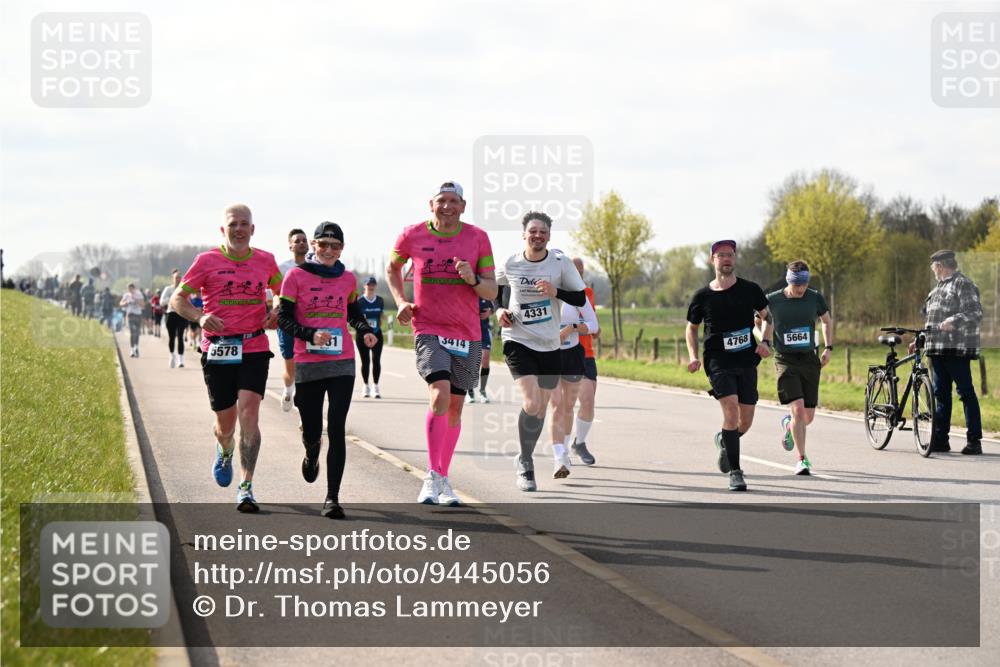 12.04.2026 - 45. Internationalen Wilhelmsburger Insellauf Dr. Thomas Lammeyer http://msf.ph/oto/9445056 12.04.2026 10:21:06 Laufen 5578, 4331, 3414, 4768, 5664 meine-sportfotos.de